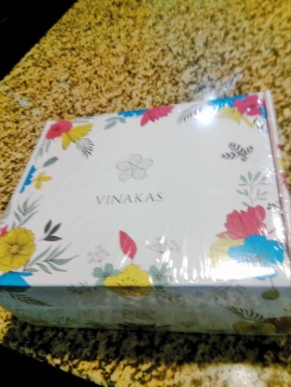 Assorted Gift Box - Picture 4 of 5